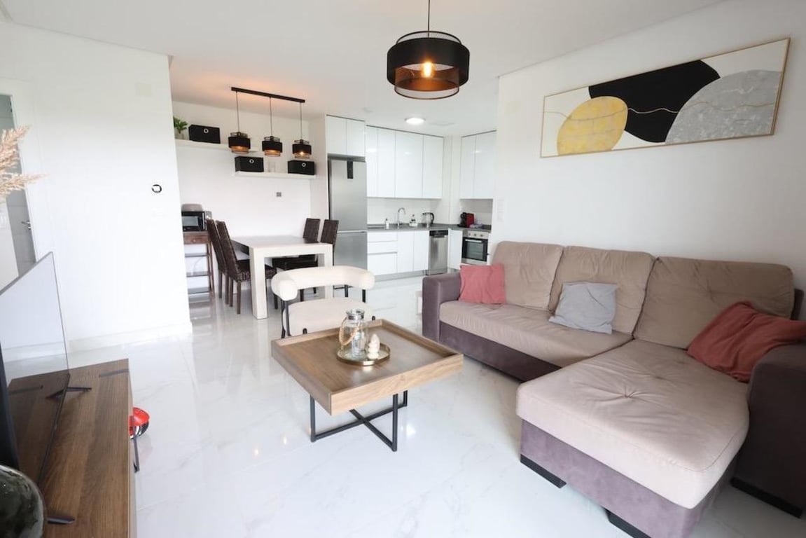 Apartment in Dehesa de Campoamor - Image 3