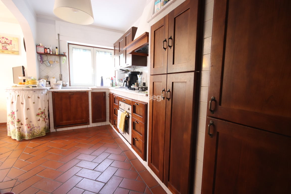 Apartment in Lucca - Image 3