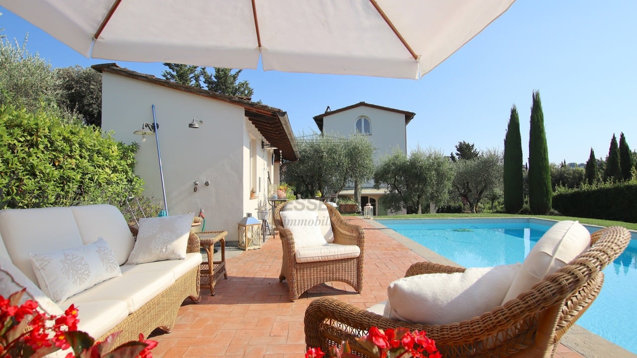 House in Mastiano - Image 3
