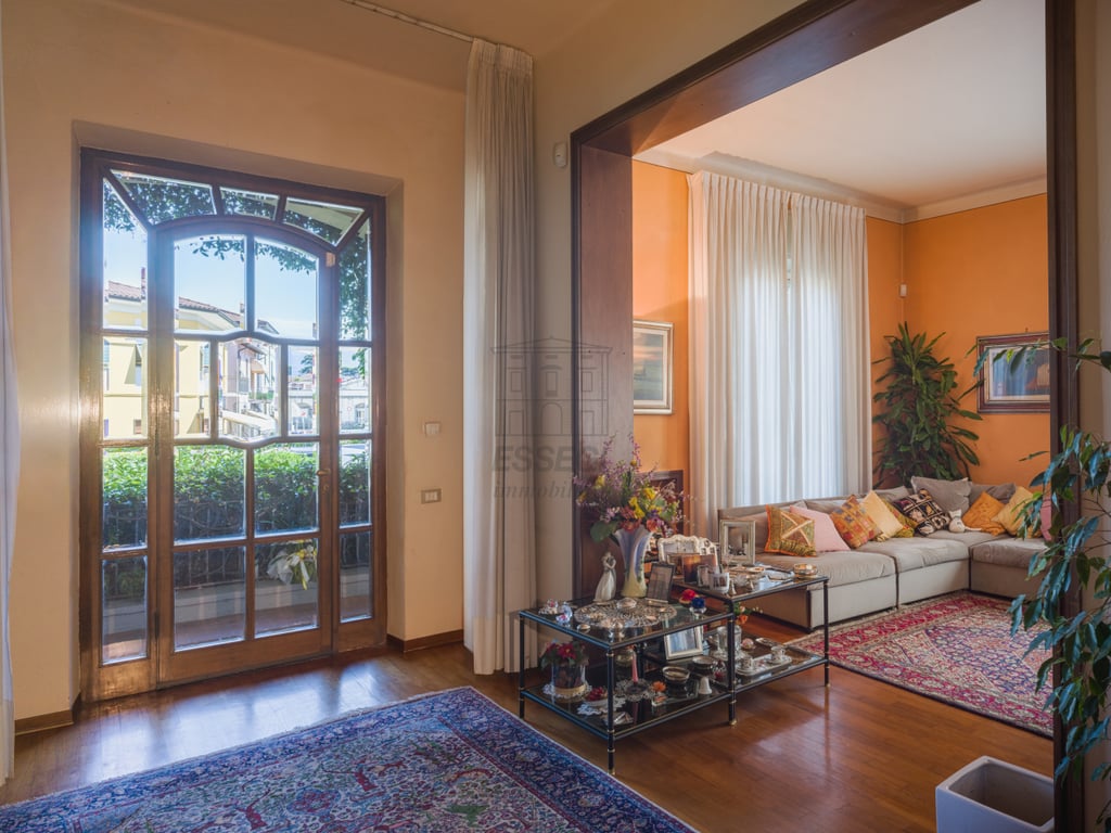 House in Lucca - Image 2