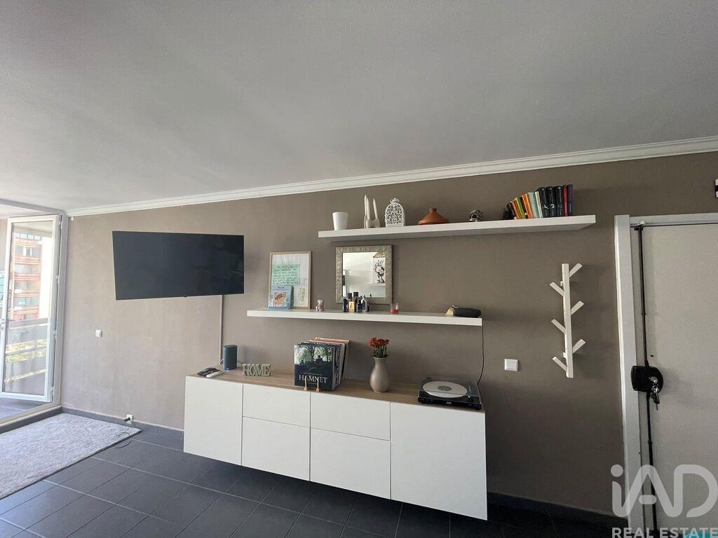 Apartment in Quarteira - Image 3