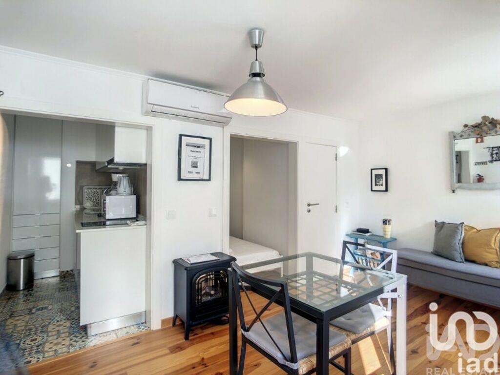 Apartment in Santa Maria Maior - Image 3