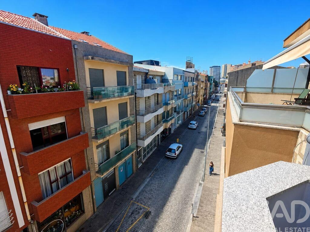 Apartment in Povoa de Varzim - Image 3