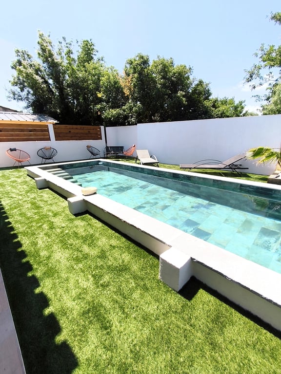 House in Forcalqueiret - Image 2