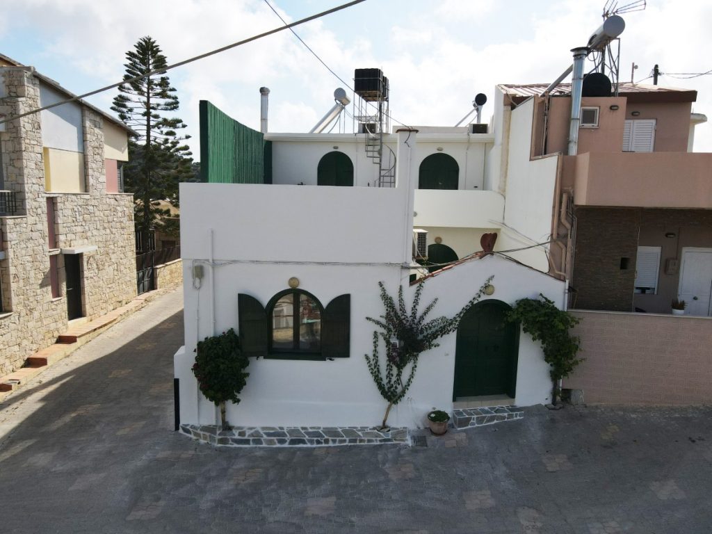 House in Gouves - Image 2