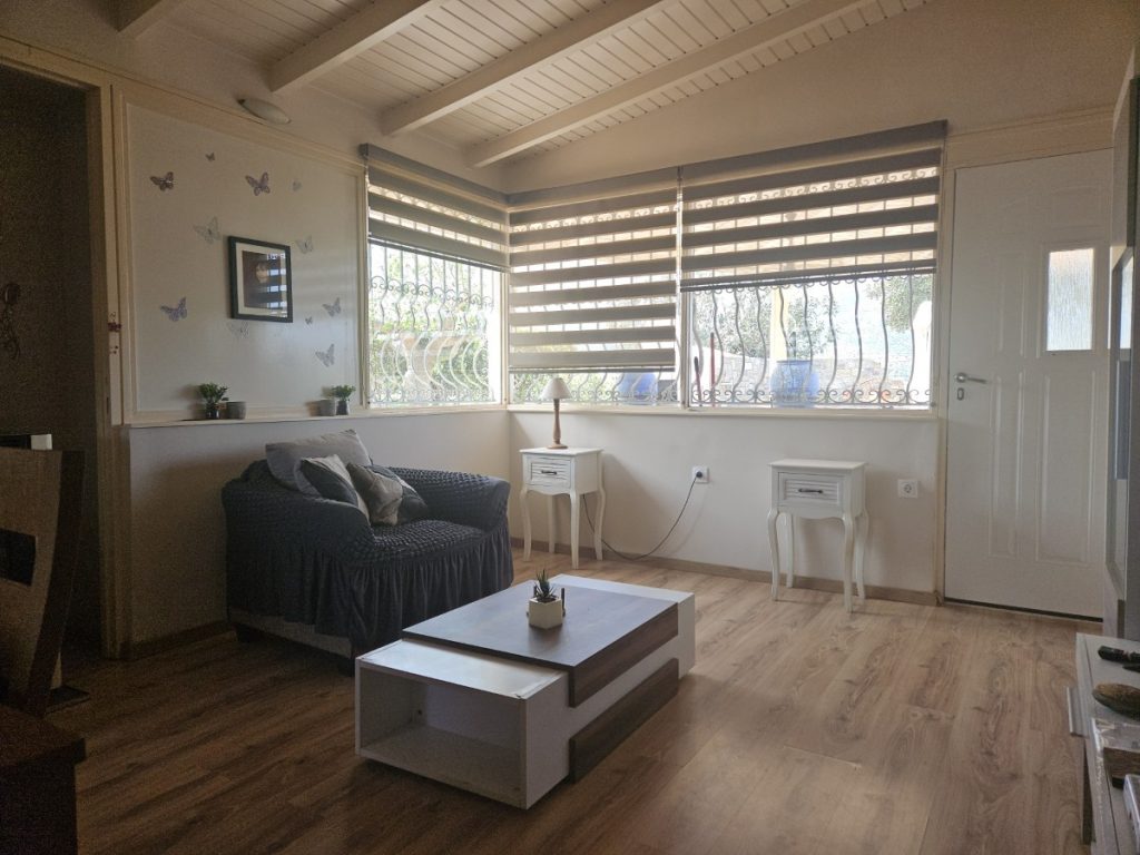House in Vrachasi - Image 3