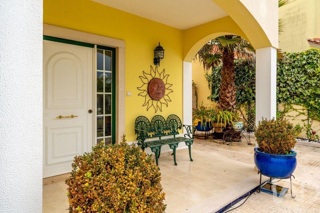 House in Ericeira - Image 3