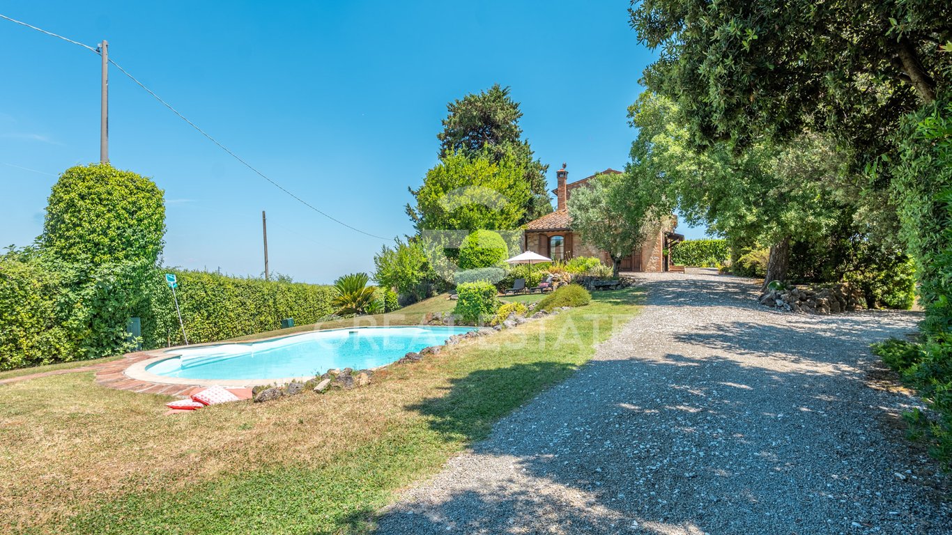House in Chianni - Image 2