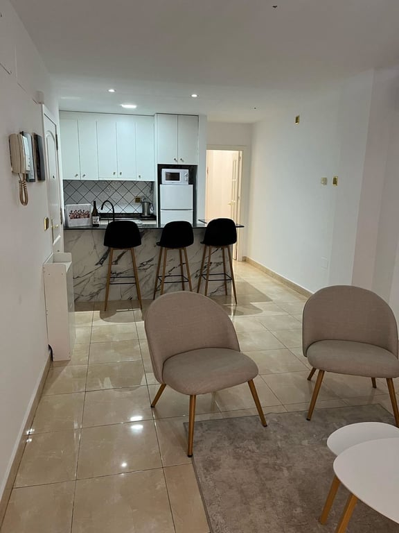 Apartment in Torrevieja - Image 2