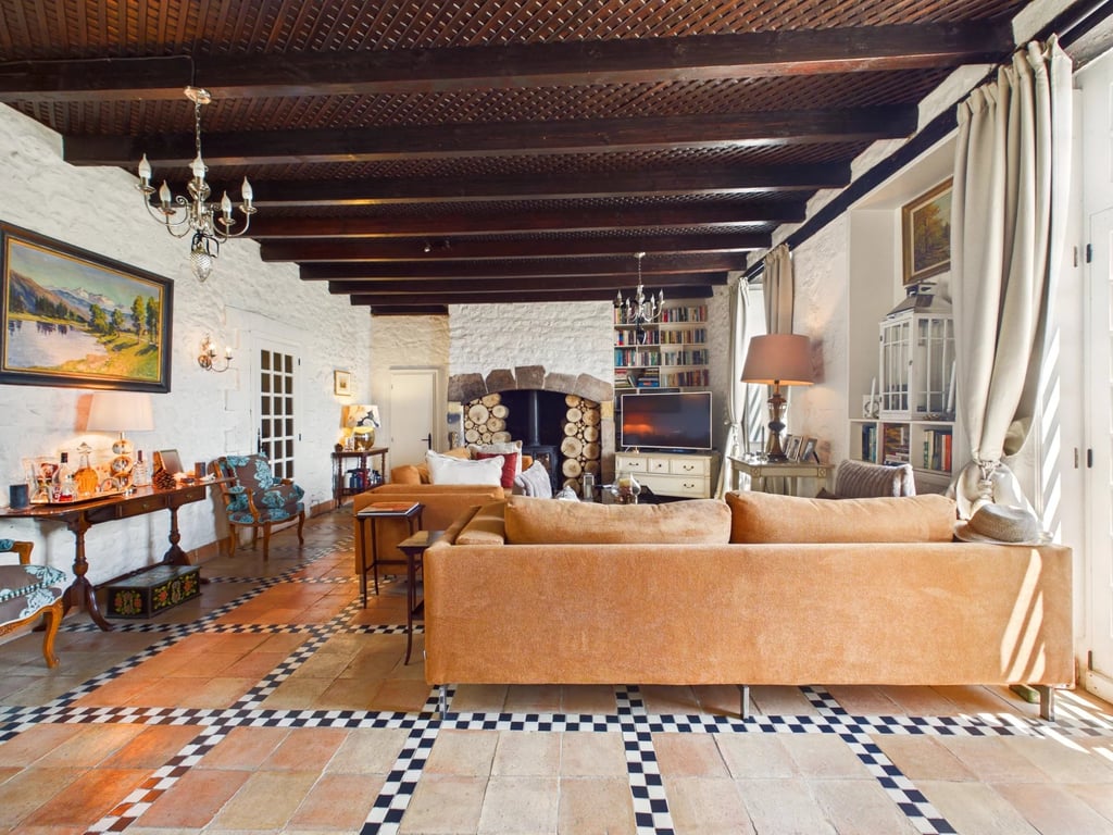 House in Monflanquin - Image 3