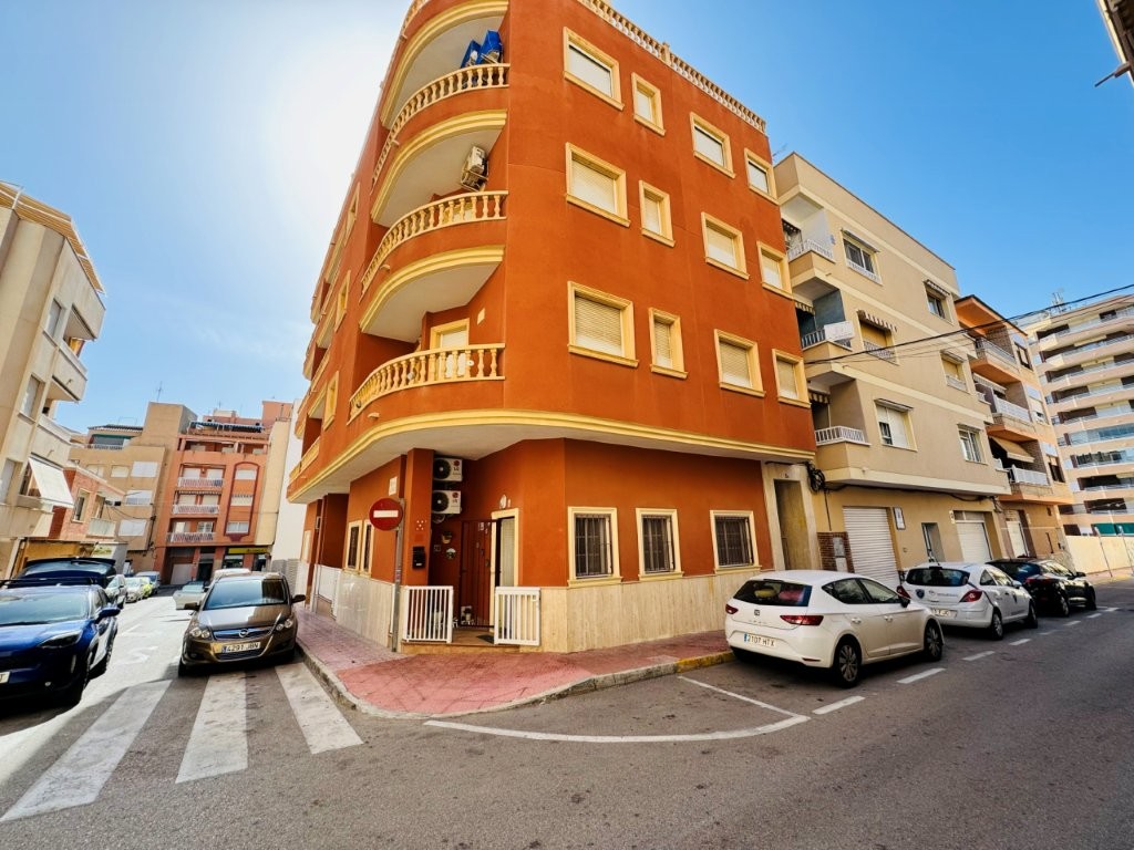 Apartment in Torrelamata