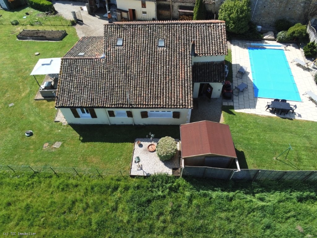 House in Sauze-Vaussais