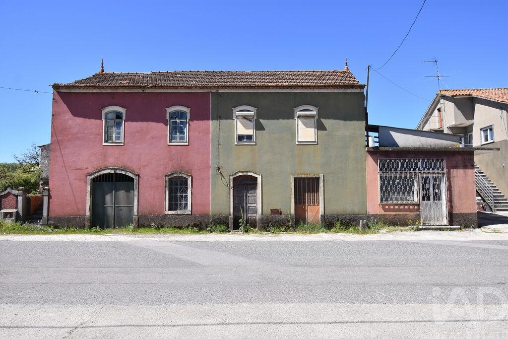 House in Cumeeira - Image 2