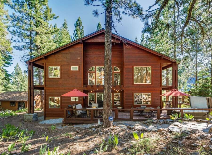 House in Truckee - Image 2