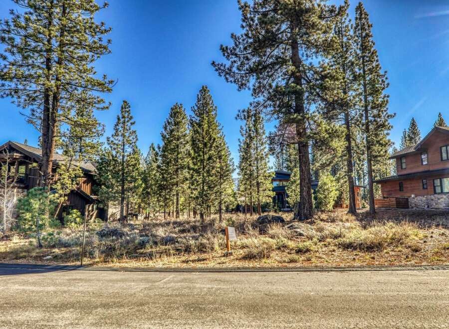 House in Truckee - Image 2