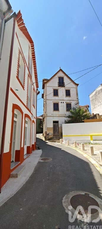 House in Lorvao - Image 2