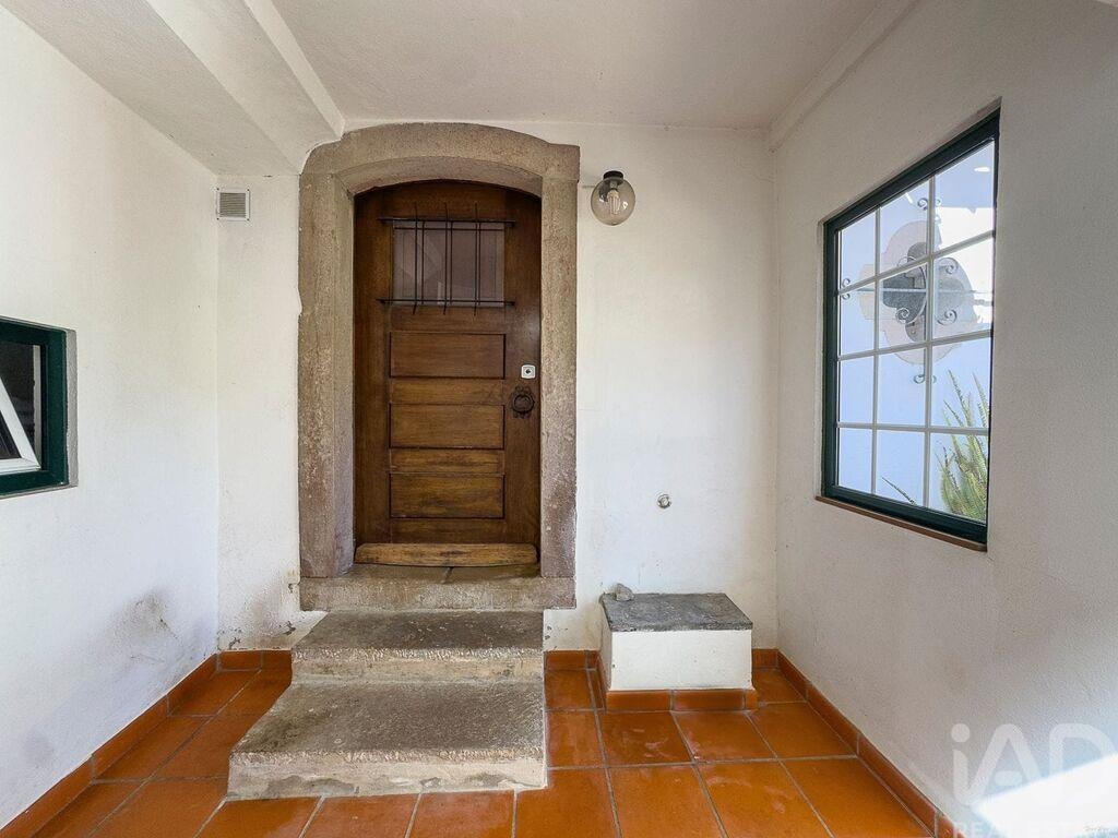 House in Colares - Image 2