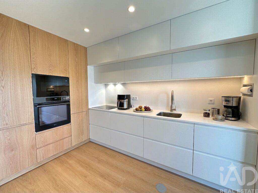 Apartment in Arcozelo - Image 3