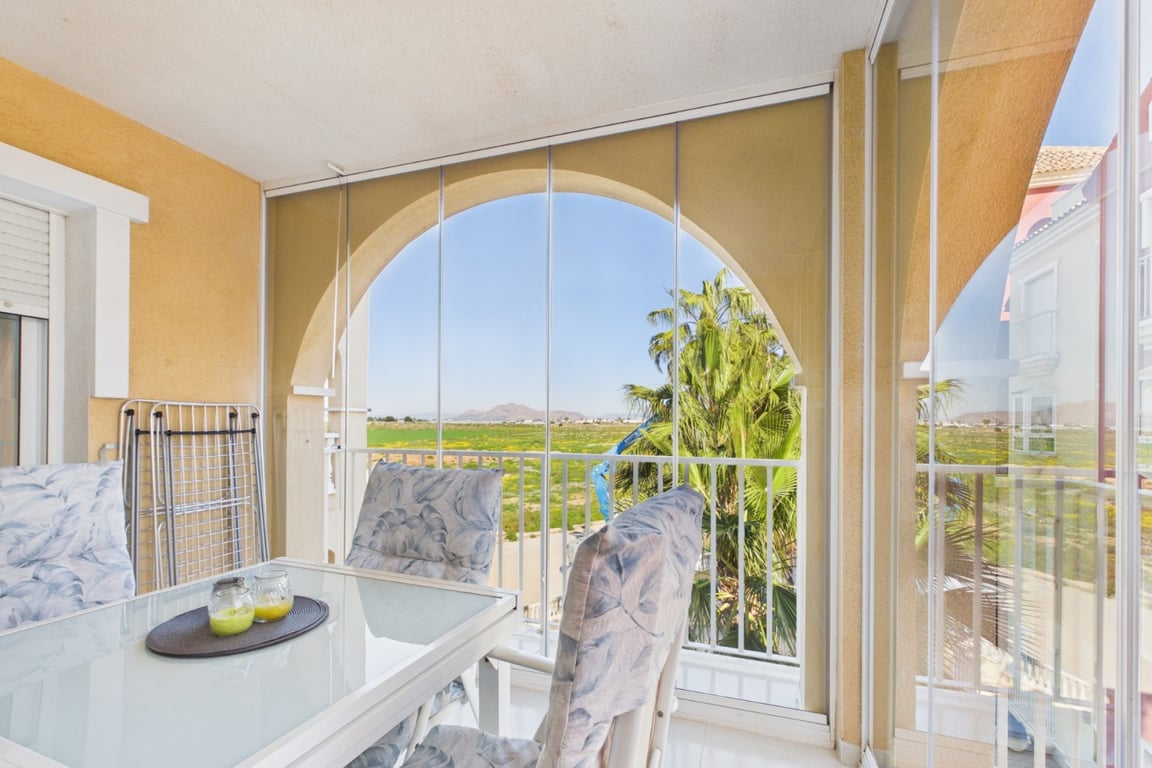 Apartment in Los Alcazares - Image 2