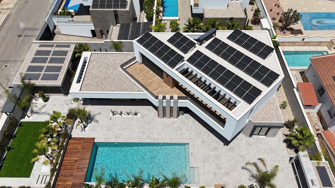 Villa in Ciudad Quesada - Image 3