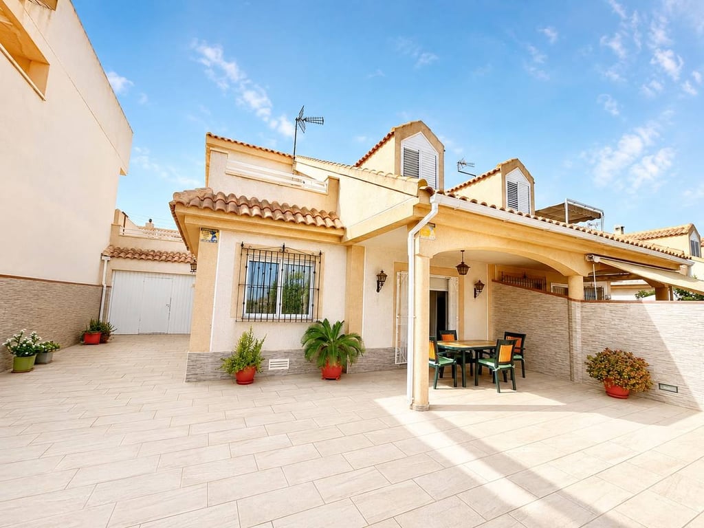 House in Torre de la Horadada