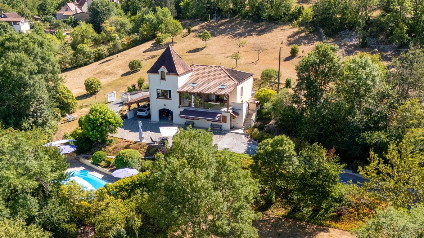 House in Maxou