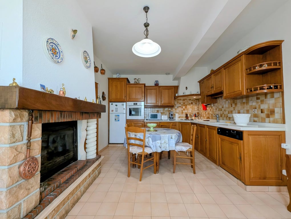 House in Dausse - Image 2