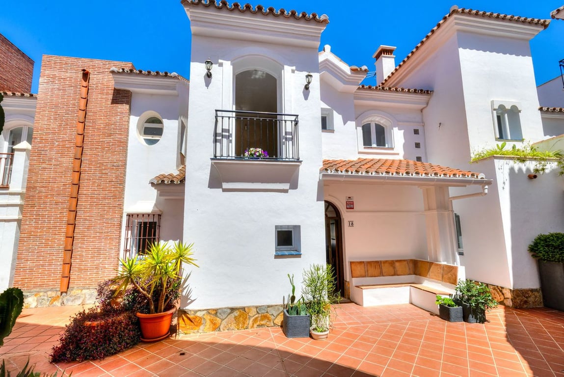 House in Mijas - Image 2