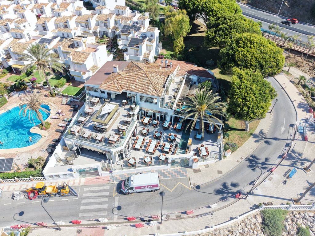 Apartment in La Cala De Mijas - Image 2