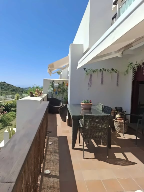 Apartment in Calla de Mijas - Image 2