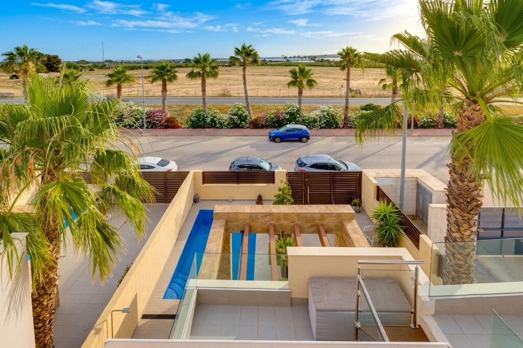 House in Rojales - Image 3