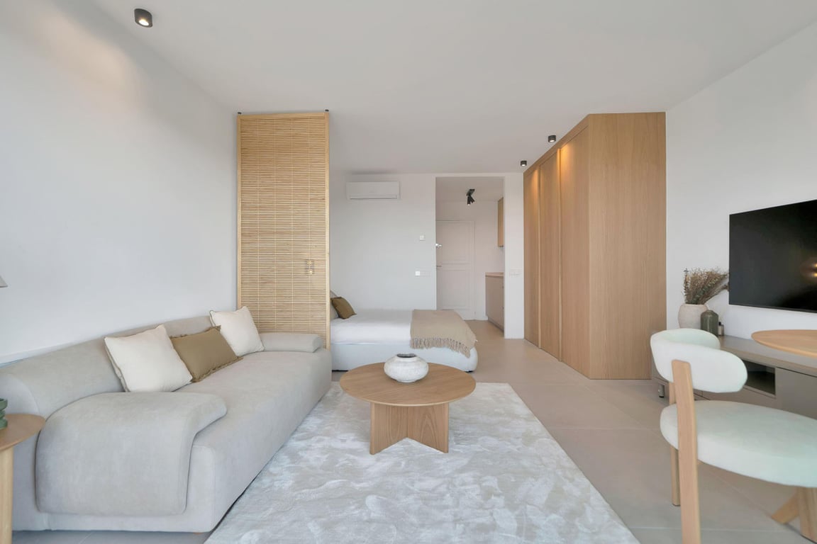 Apartment in Marbella - Image 4