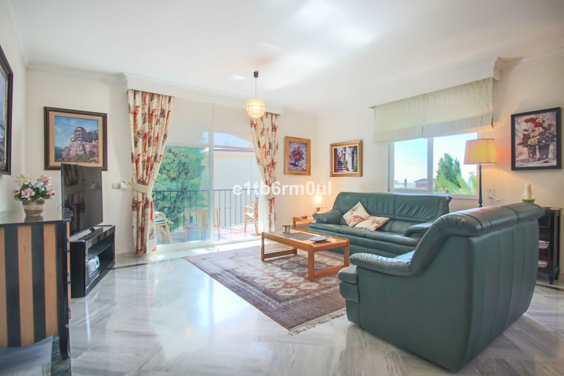 Apartment in Malaga - Image 2
