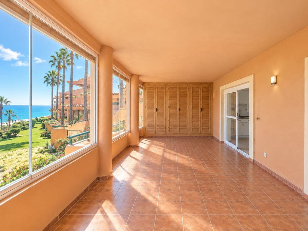 Apartment in Estepona
