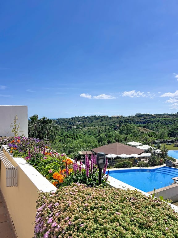 Apartment in Estepona - Image 3