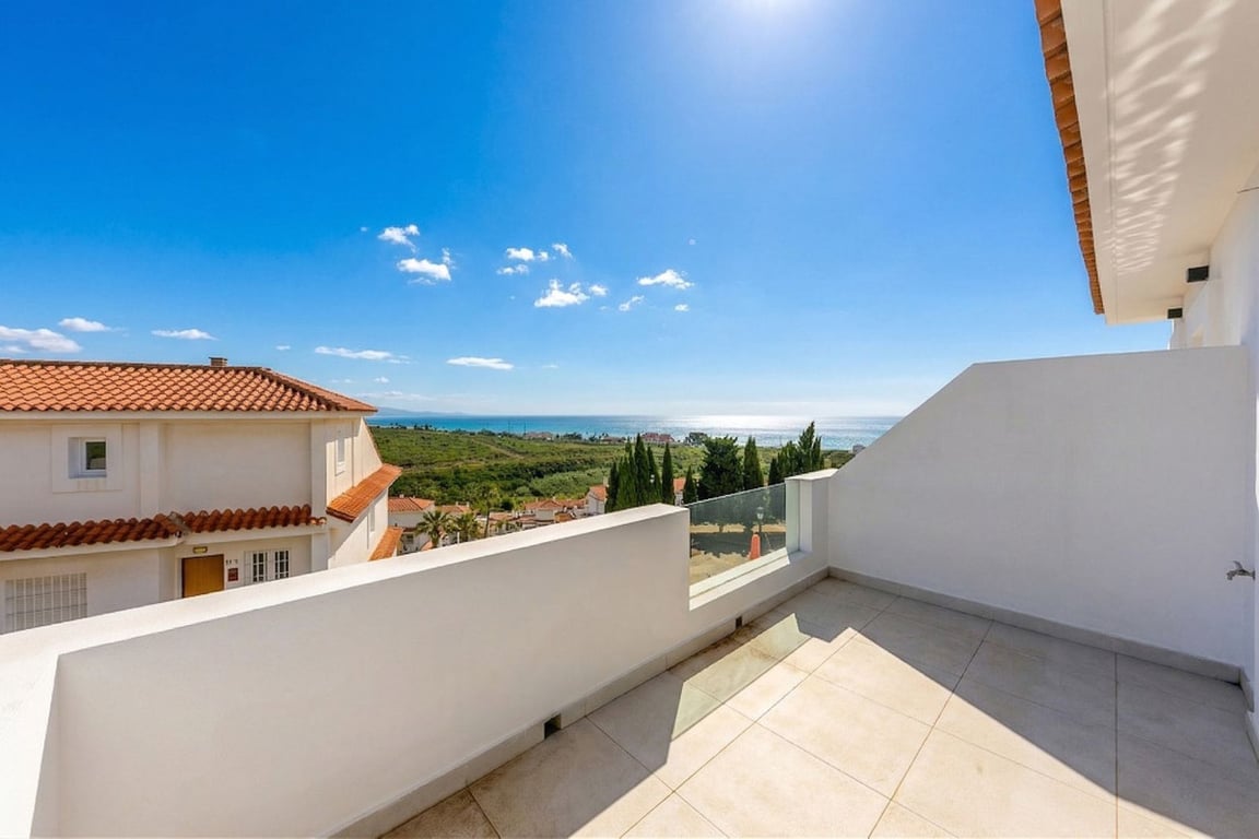House in Manilva - Image 3