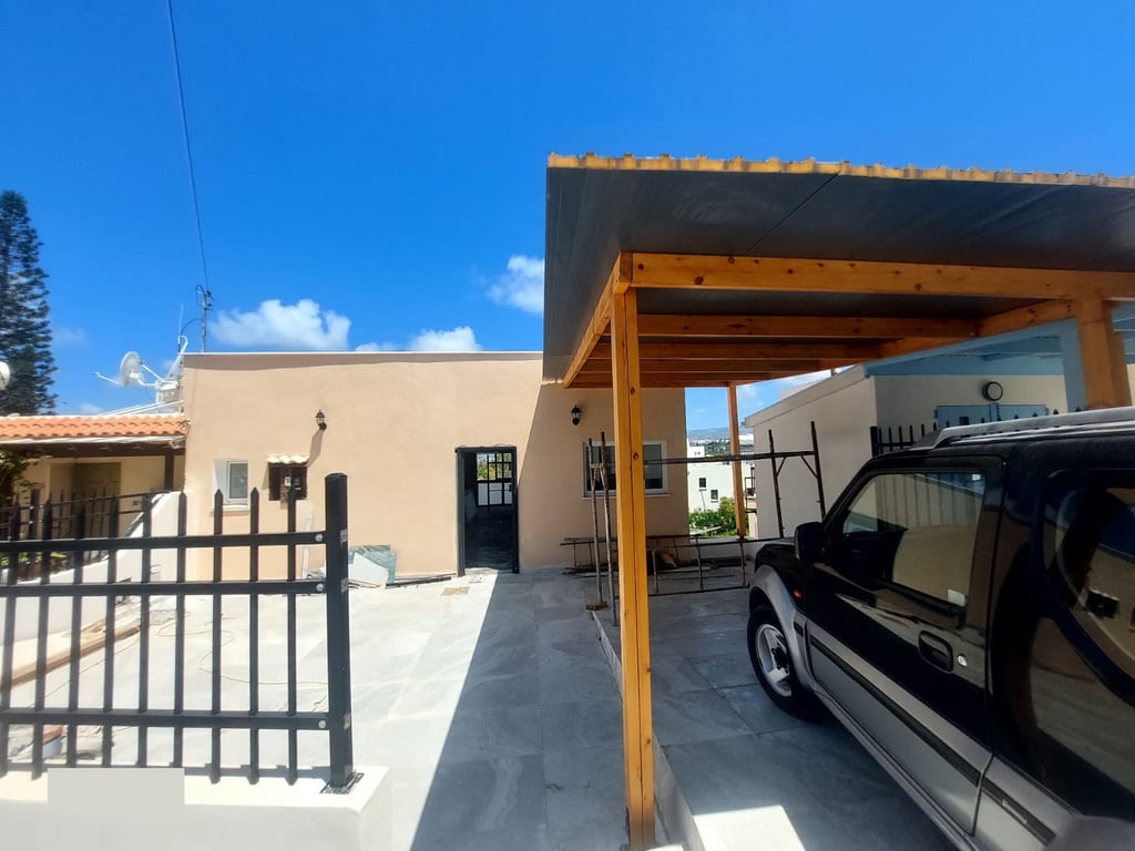 Apartment in Chlorakas - Image 2