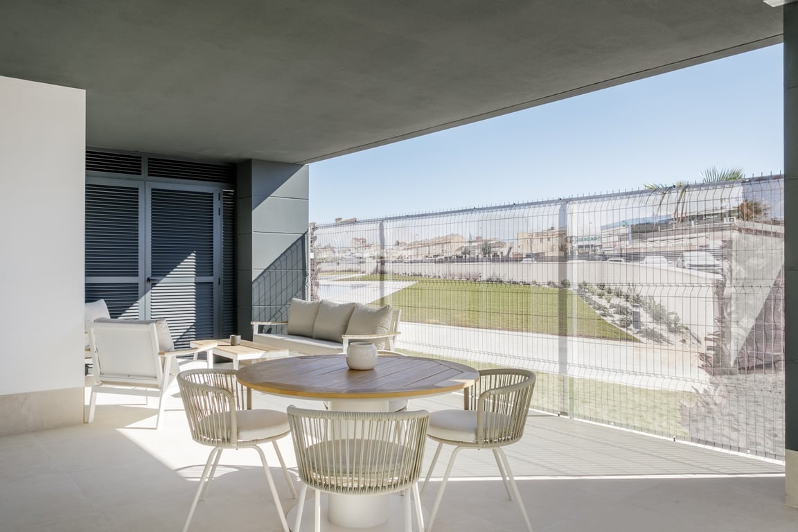 Apartment in Torrelamata - Image 2