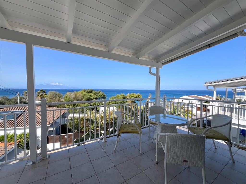 Villa in Tragakion - Image 3