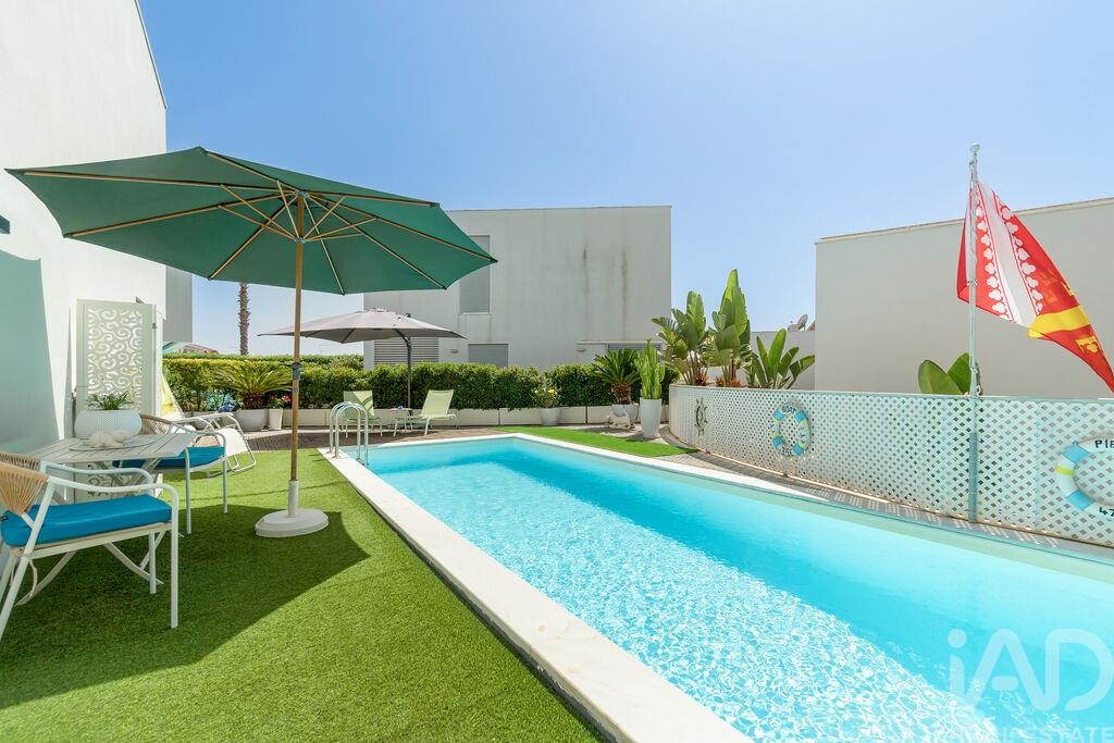 House in Ferragudo - Image 2