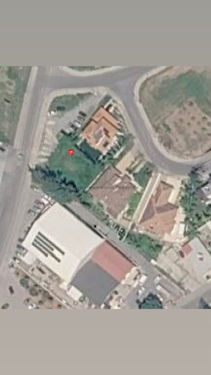 Land in Kiti