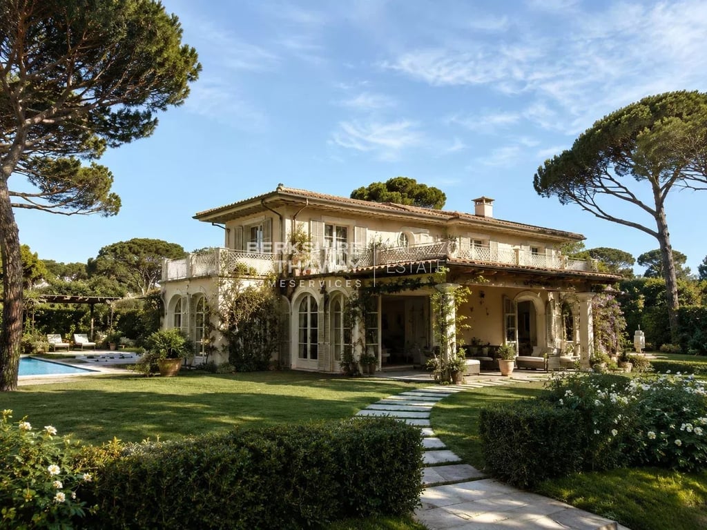 Villa in Forte dei Marmi - Image 2