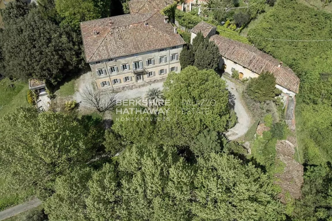 Villa in Capannori - Image 2