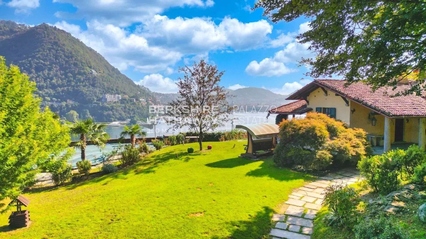 Villa in Como