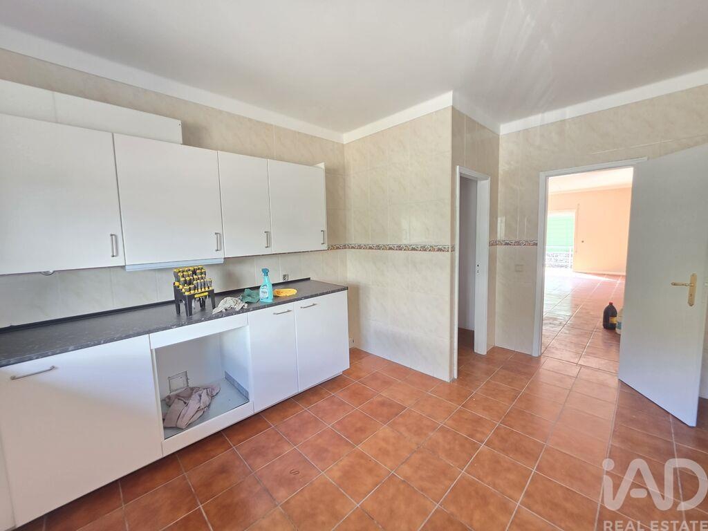 Apartment in Gondarem - Image 3