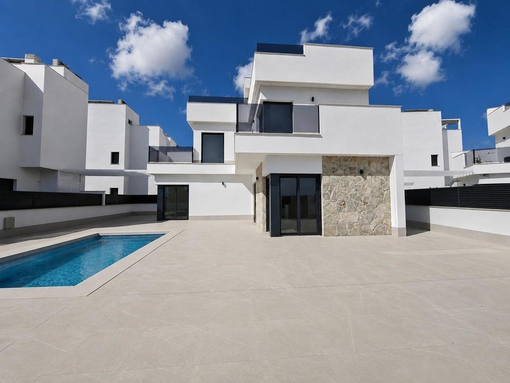 Villa in Los Alcazares - Image 3