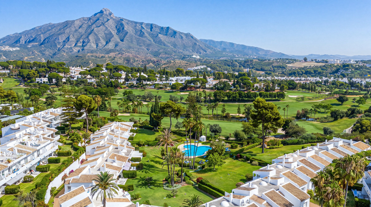 Apartment in Nueva Andalucia