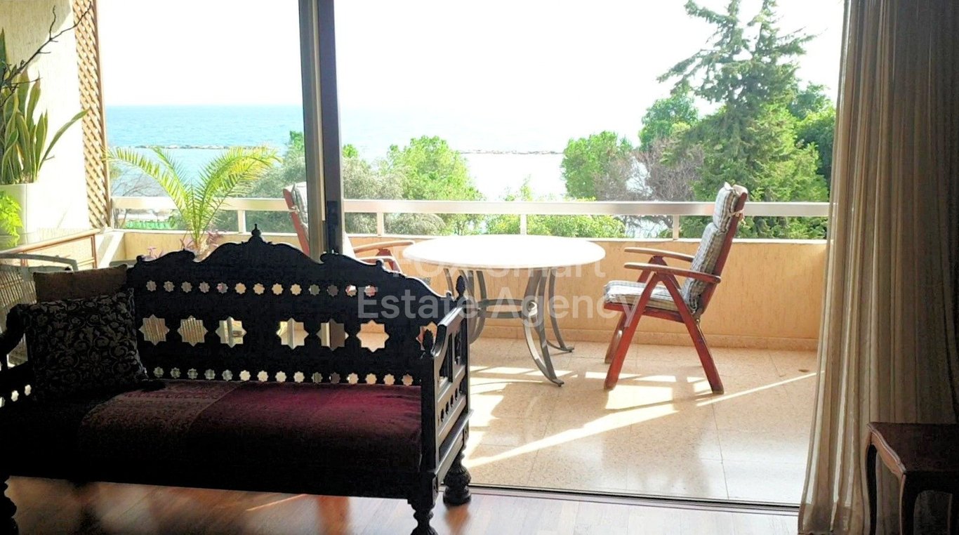 Apartment in Agios Tychon - Image 3