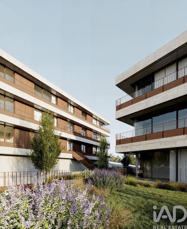 Apartment in Vila Mea - Image 2