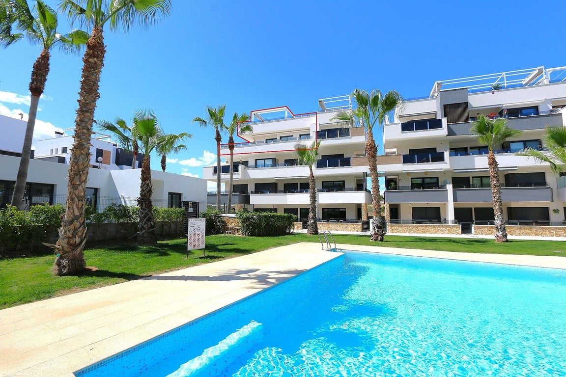 Penthouse in Residencia los Altos